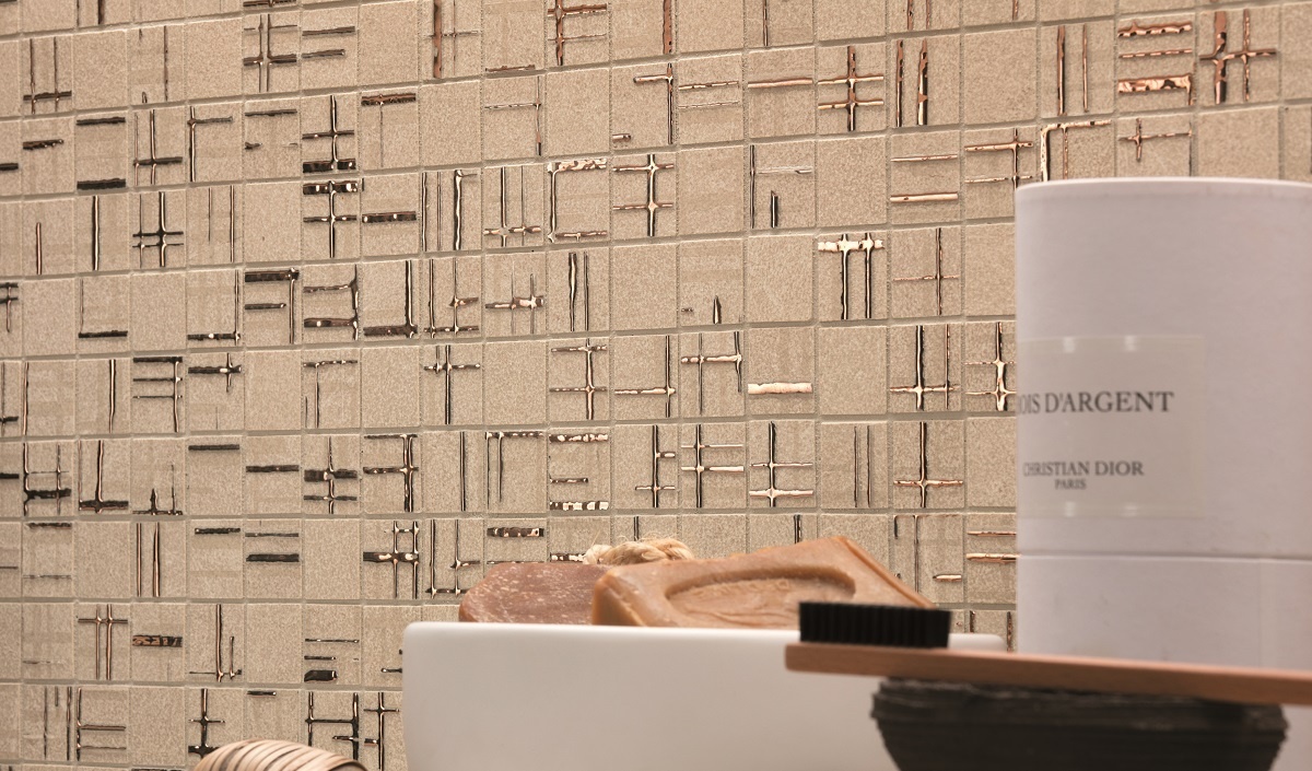 fap_blok_2019_part02bagno_b01_beige_hr_logo.jpg